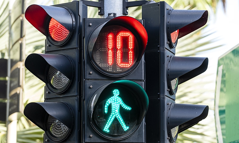 Radar feu rouge : quelles sanctions pour une infraction ?